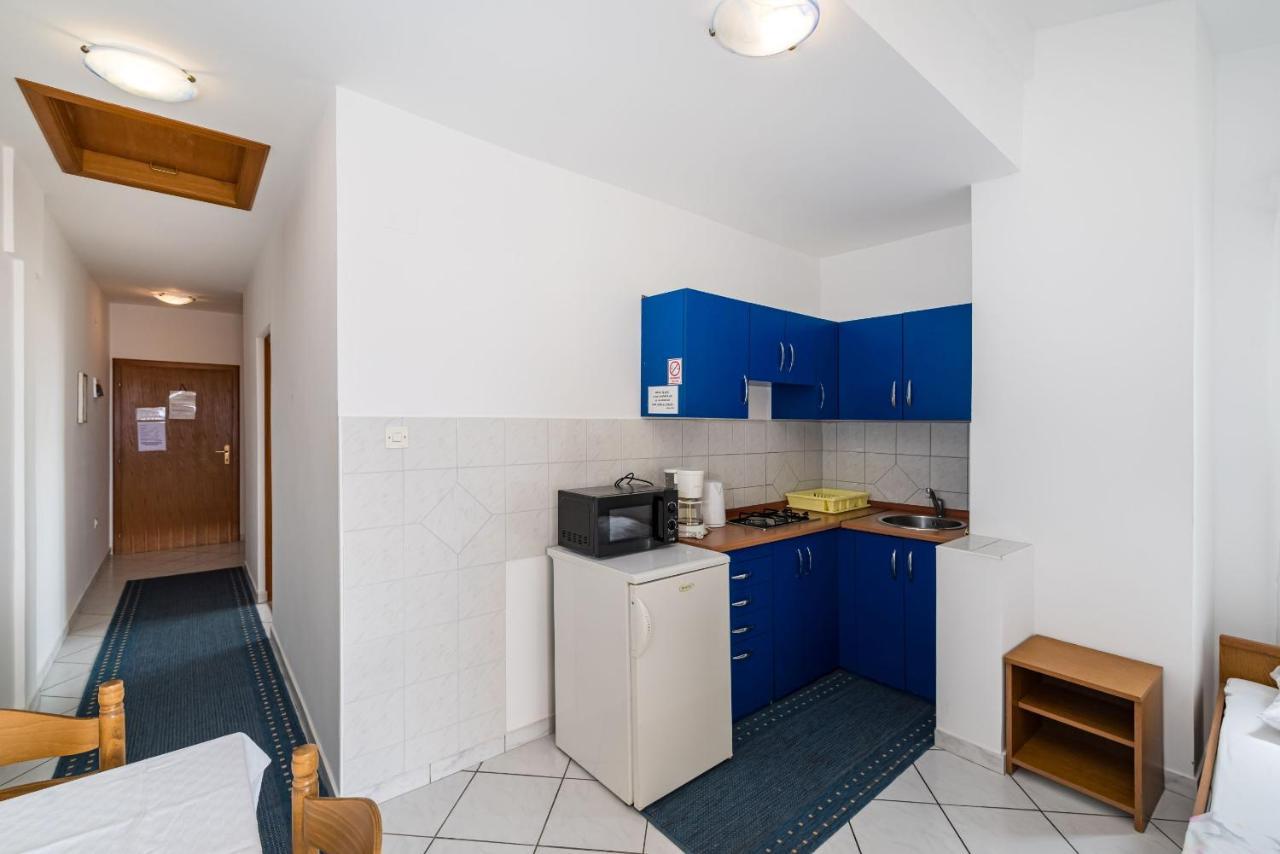 Nice Apartment Silvia Novaglia Esterno foto